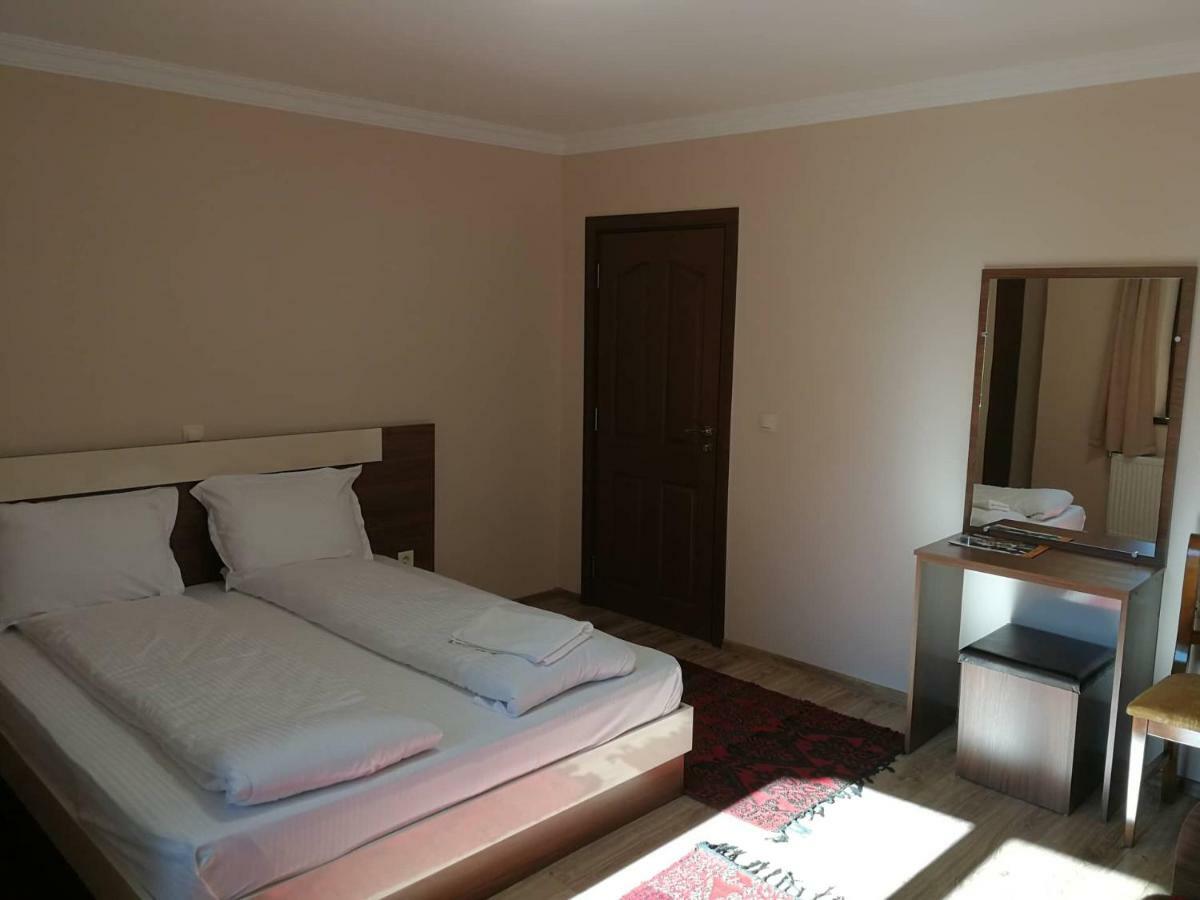 Слънчевата Къща Hotel Kovačevica Exterior foto